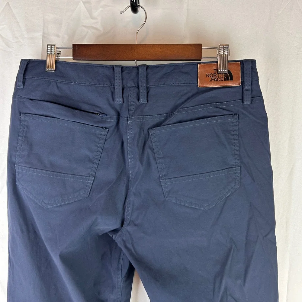 The‎ North Face Mens Regular Fit Pants Size 34x29 Navy Blue Nylon Casual Outdoor